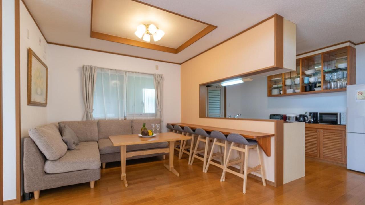 Guesthouse Akabana Miyakojima  Eksteriør bilde
